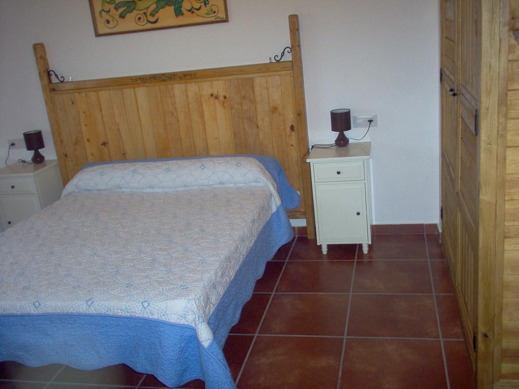 Apartamento El Dragon Serrano Sotoserrano Szoba fotó