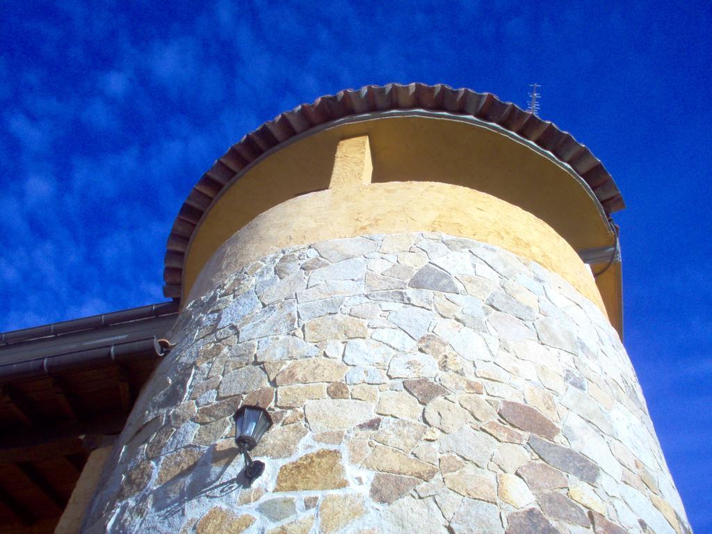 Apartamento El Dragon Serrano Sotoserrano Kültér fotó
